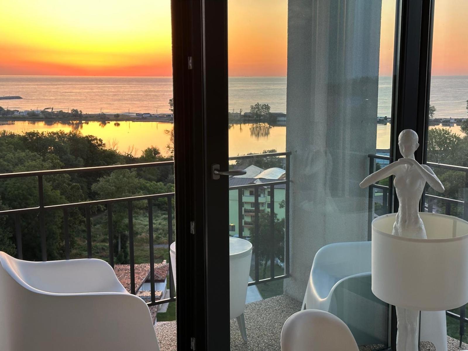 Donna Alba Seaview Penthouse, Casa Ta De Pe Plaja Neptun Exterior foto